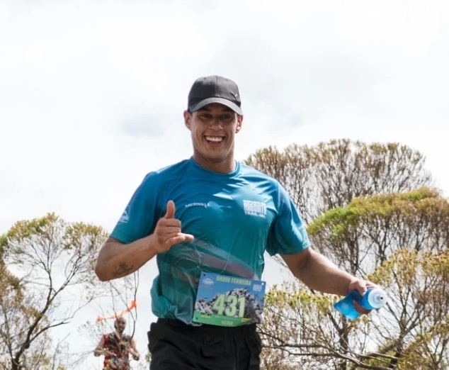 Hazaña deportiva: Darío Ferreira completó un ultramaratón de 100 kilómetros en menos de 12 horas