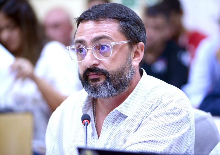 Sospechas por “omisión catastral” alcanzan al presidente de la JDL