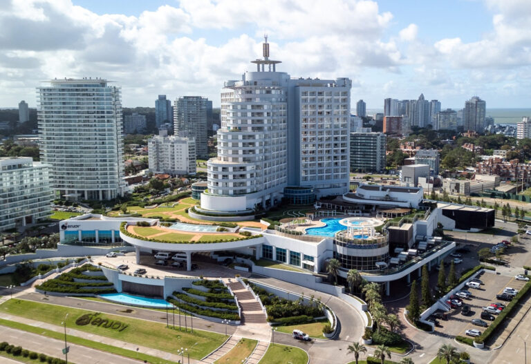 Enjoy se va en silencio: crónica de un retiro anunciado en Punta del Este