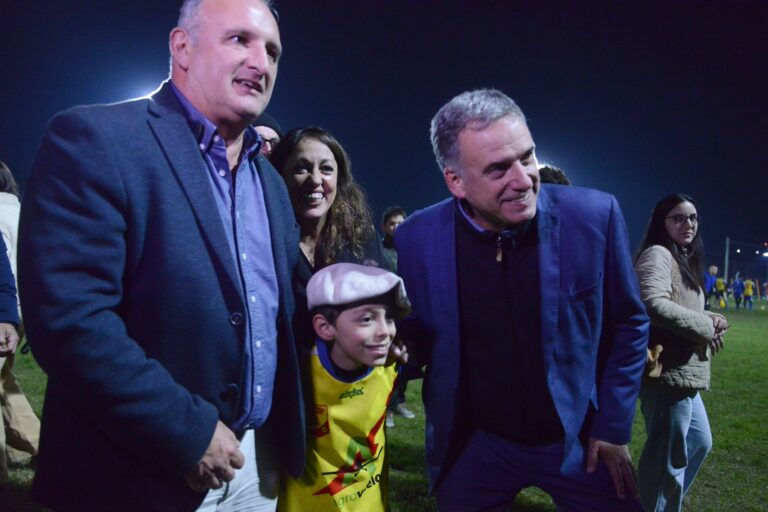 En José Pedro Varela se encendió ayer una nueva ilusión para el fútbol infantil
