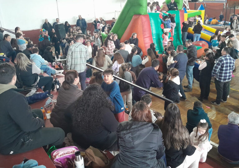 PCOP de Minas organizó el festejo del “Día del Niño”